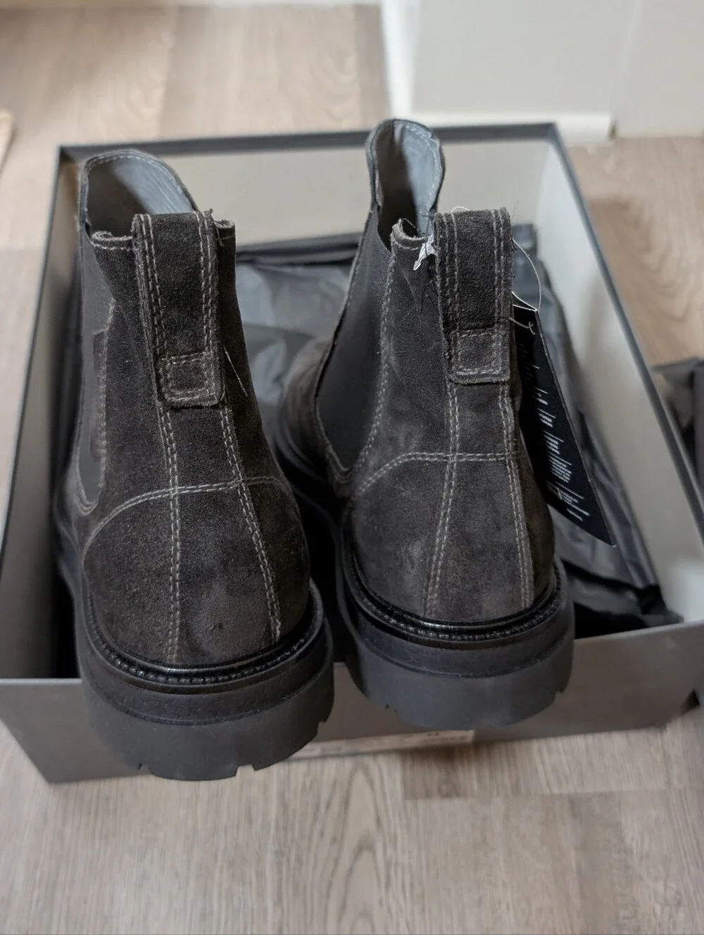 New Box Nero Giardini Men's Dark Grey Suede Boot Italy Size 44 US‎ 10.5